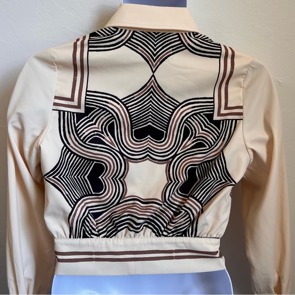 Ciebon Elegant Cream and Black Women's Top Size Small - Picture 2 of 6